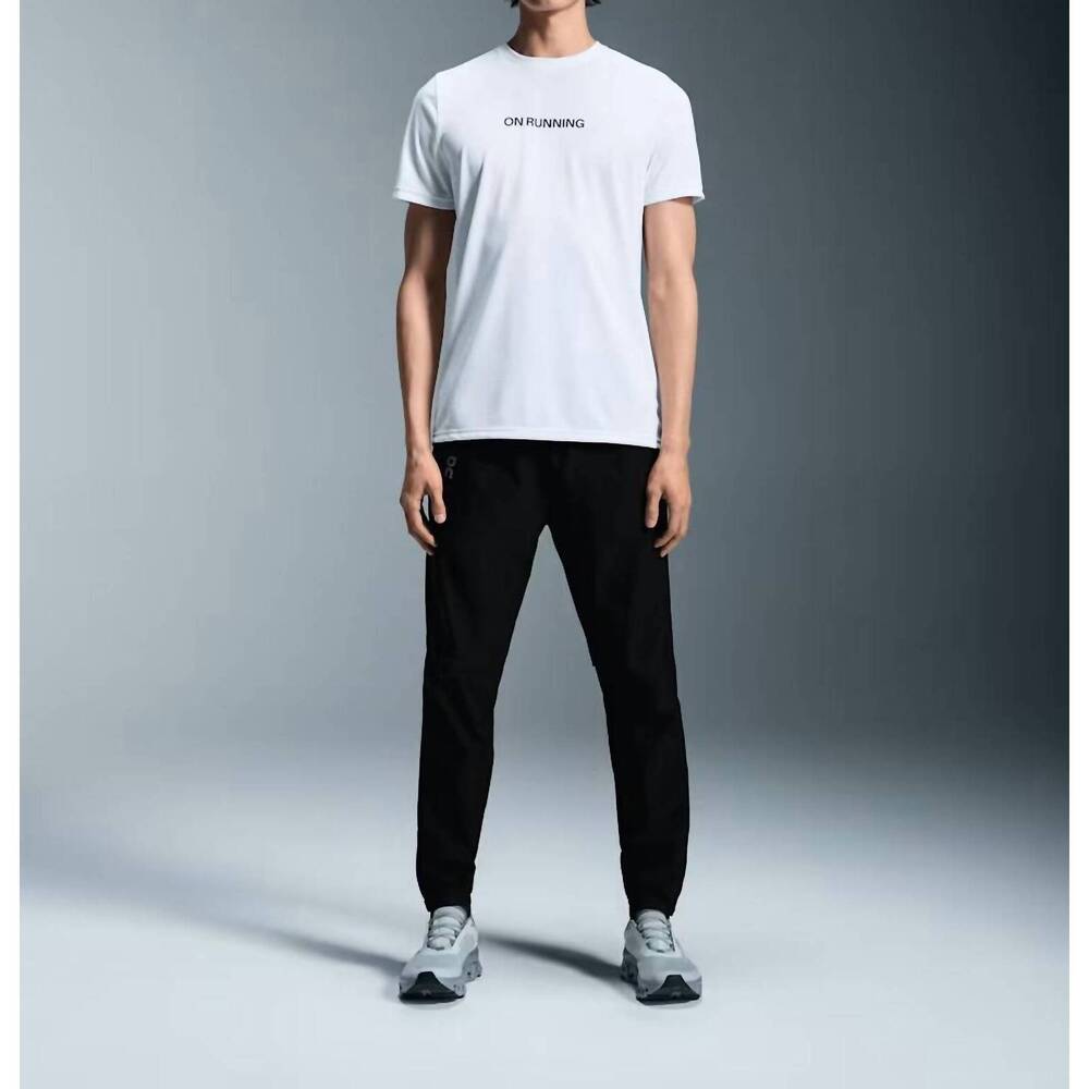 NEW ON men’s running pants in black